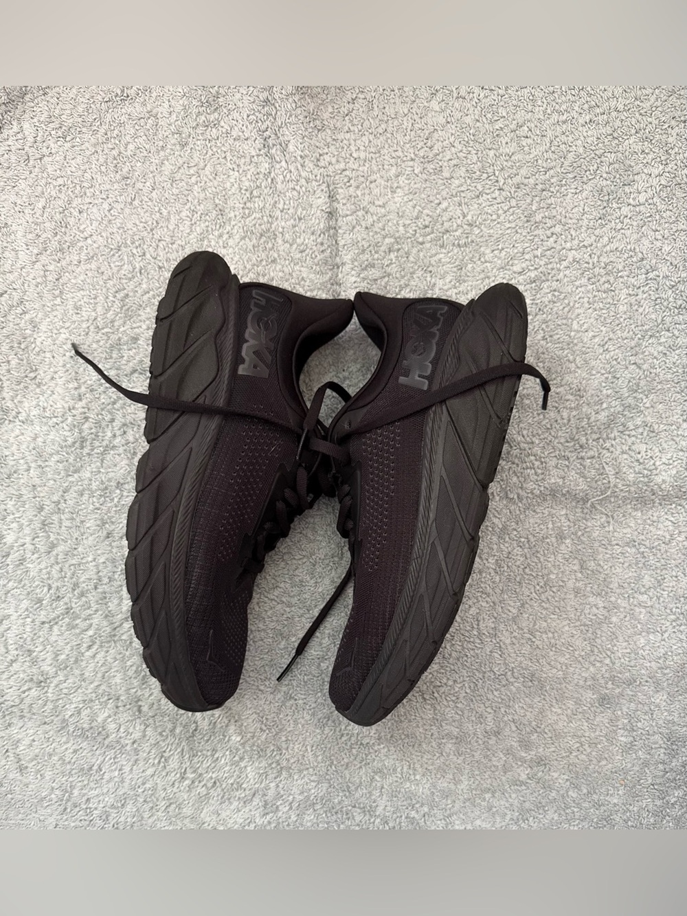 Hoka One One Black Women's Arahi 7 Athletic Running Shoes Size 6.5B